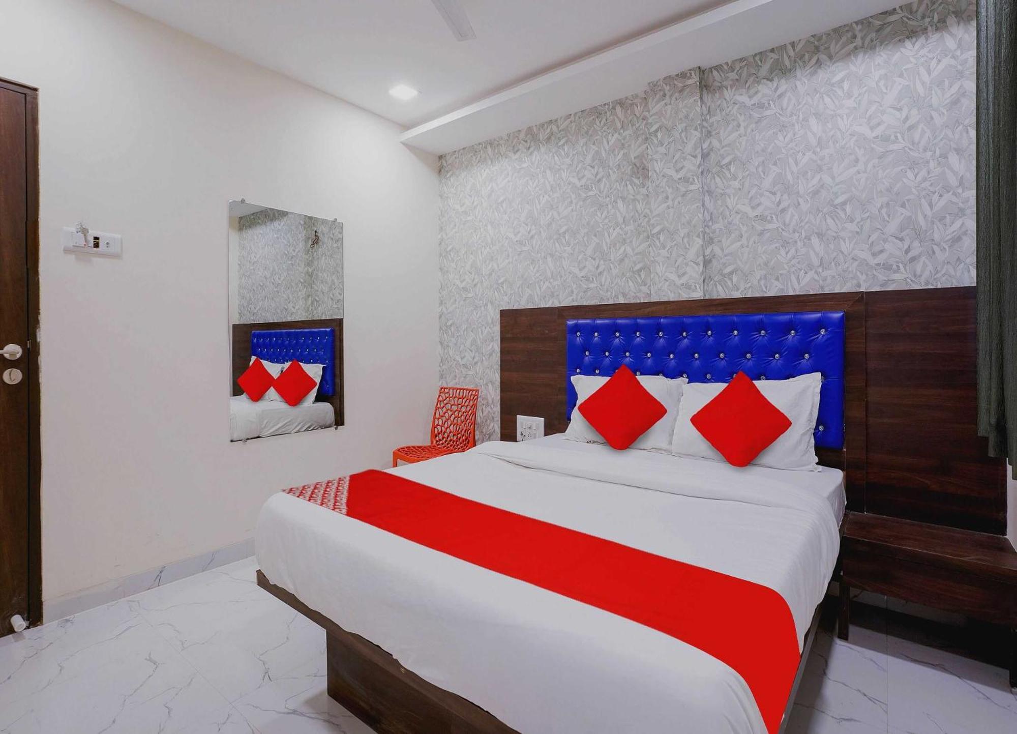 Hotel O King Residency Near Bharat Talkies ムンバイ エクステリア 写真