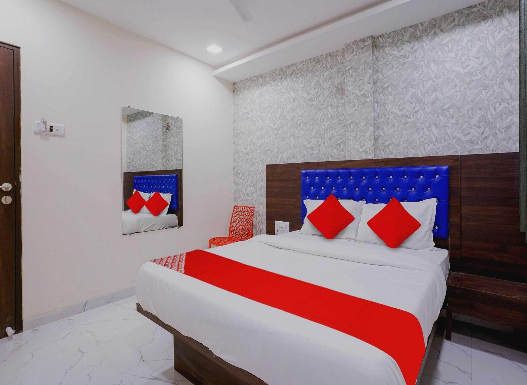Hotel O King Residency Near Bharat Talkies ムンバイ エクステリア 写真